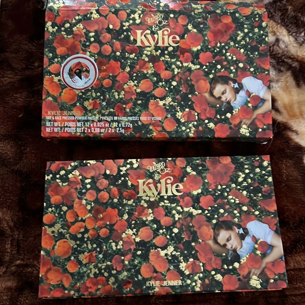 NEW Wizard of Oz & Kylie Kylie Jenner eye and face pressed palette